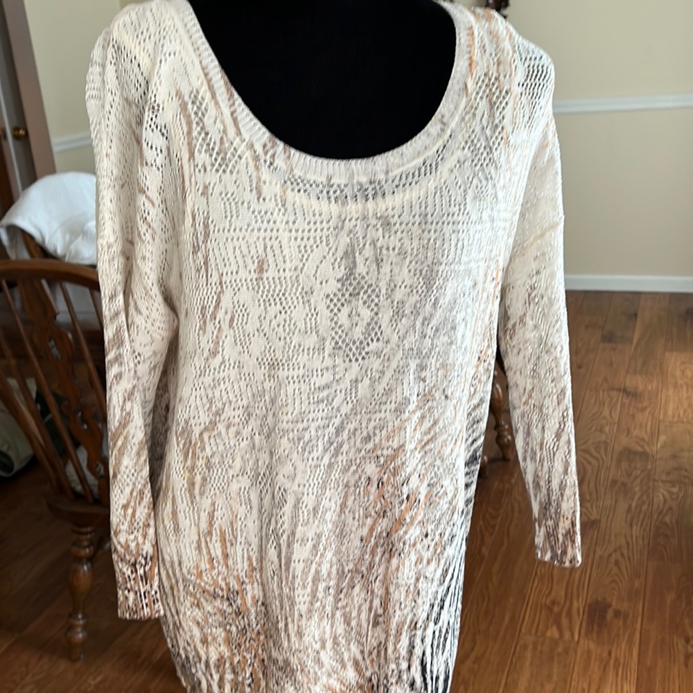 Nic and Zoe summer sweater
